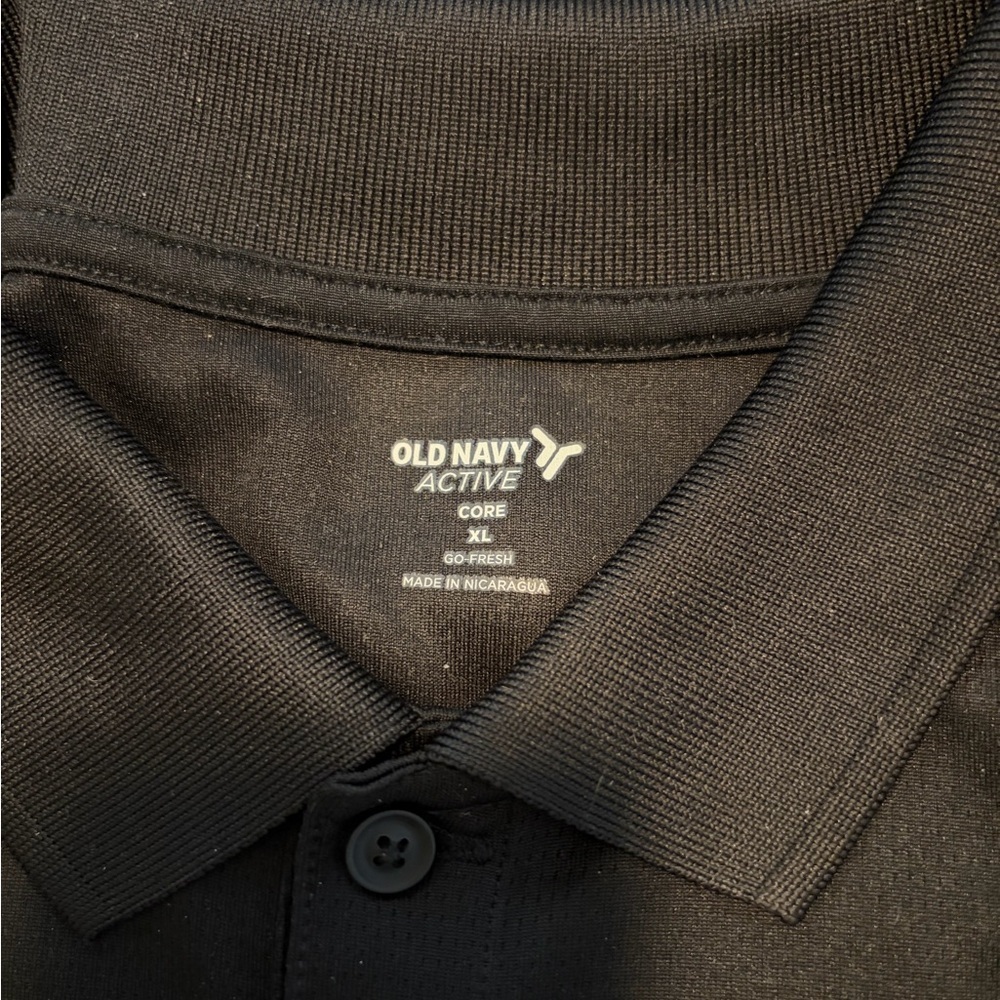 Pack of Five Old Navy Men's Modern Black Polo Shirts - Picture 3 of 3